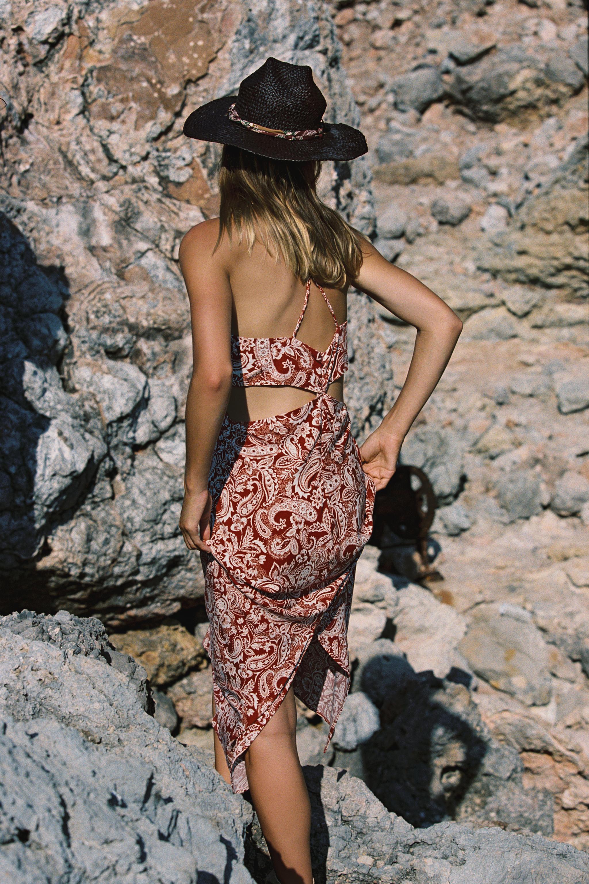 CUT OUT PRINT MIDI DRESS